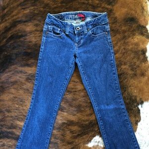 Guess glare jeans. Great preowned condition.